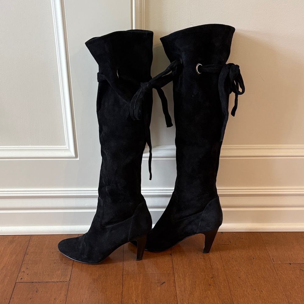 Elegant Black Suede Knee-High Boots